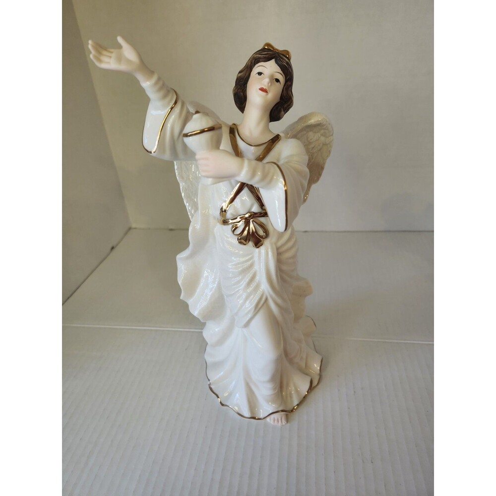 O’Well Porcelain Angel Beautiful Angel Figurine